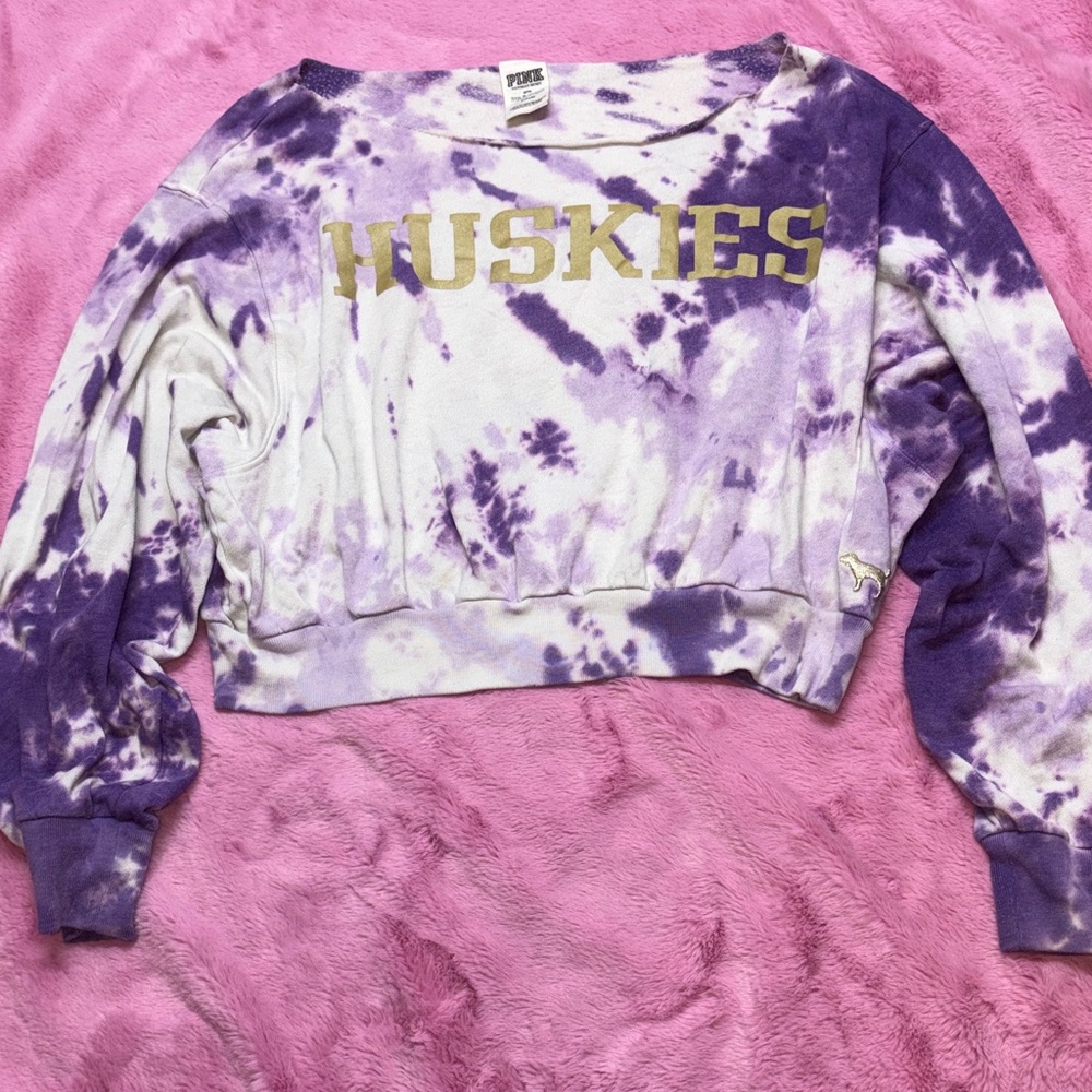 PINK Victoria's Secret Purple Tie-Dye Huskies UW Cropped Sweatshirt Top